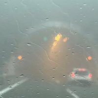 Πυκνή ομίχλη στα διόδια Πομύλου Κοζάνης – Μειωμένη ορατότητα – Μεγάλη προσοχή στους οδηγούς – Δείτε βίντεο