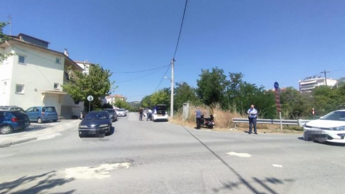 Κοζάνη: Τροχαίο ατύχημα με μηχανή και ΙΧ αυτοκίνητο στην οδό Ιωνίας – Δείτε περισσότερα