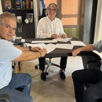 Υπογραφή σύμβασης για τη συντήρηση του κοινοτικού καταστήματος Λιβαδερού
