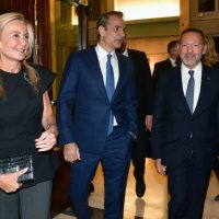 Προς κυβερνήτες & υποψήφιους: Μια κρατική ελληνική τράπεζα «λεβάντες»! Παράδειγμα προς αποφυγή ο Ούγγροσς Βίκτορ Όρμπαν; – Του Μιχάλη Ραμπίδη