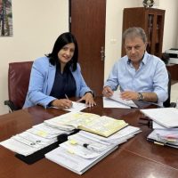 Υπογραφή της προγραμματικής σύμβασης: «Υλοποίηση δράσεων ευπαθών κοινωνικών ομάδων ΚΕΚΑ ΑμεΑ Π.Ε. Κοζάνης» από τον Περιφερειάρχη Γιώργο Αμανατίδη