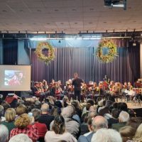 Μάγεψε το κοινό η εορταστική συναυλία της Φιλαρμονικής του ΜΟΒ στο Πνευματικό Κέντρο Βελβεντού – Δείτε φωτογραφίες & βίντεο