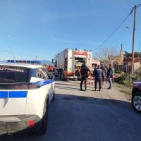 Μεγάλη φωτιά σε διπλοκατοικία στη Λευκόβρυση – Άμεση επέμβαση της Πυροσβεστικής Υπηρεσίας Κοζάνης