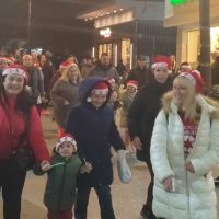 Santa Run Κοζάνη: Μεγάλη συμμετοχή στον φιλανθρωπικό αγώνα – Δείτε φωτογραφίες και βίντεο