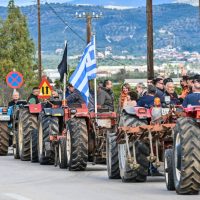 «Όχι» στον διάλογο με την Κυβέρνηση από το Μπλόκο Φιλώτα: Κλιμάκωση με 5ωρο αποκλεισμό του δρόμου