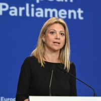 Όλος ο Ελληνικός λαός με την Μαρία Καρυστιανού για την πρωτιά – Γράφει ο Ηλίας Ευαγγελόπουλος