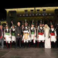 Μωμόγεροι: Το έθιμο που ενώνει παρελθόν και παρόν στους δρόμους της Κοζάνης