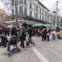 Βούλιαξε από κόσμο η Κοζάνη το μεσημέρι του Σαββάτου της Μ. Αποκριάς – Δείτε φωτογραφίες & βίντεο