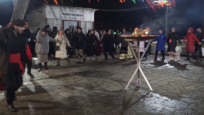 Το αποκριάτικο γλέντι στον Φανό Κεραμαριό – Δείτε το βίντεο