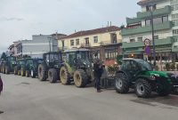 Αγροτοκτηνοτρόφοι Αμυνταίου: Μηχανοκίνητη πορεία στο κέντρο της πόλης και κάλεσμα για το συλλαλητήριο στο Σύνταγμα