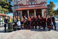 Το παραδοσιακό δρώμενο «Νύφες» πραγματοποιήθηκε την Καθαρά Δευτέρα από τον σύλλογο ‘Ο Αιμιλιανός’ στην Κοζάνη