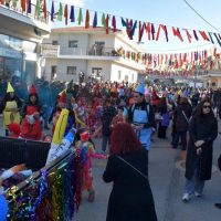 Κέφι, χορός, ζωντάνια και αξέχαστες στιγμές στο Καρναβάλι της Μεσοποταμίας Καστοριάς