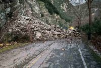 Ο “Σπάρτακος” για την κατολίσθηση προς το φράγμα Πολυφύτου: «Ο δρόμος για την εργασία έγινε δρόμος του τρόμου»