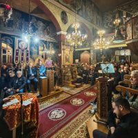 Βελβεντό: Μήνυμα ελπίδας και πνευματικής αφύπνισης από τον Αγιορείτη Γέροντα Νίκωνα