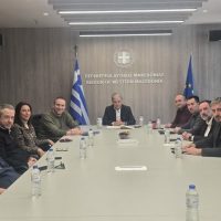 Συνάντηση του Γ. Αμανατίδη με εκπροσώπους Εμπορικών Συλλόγων για τη Δράση ενίσχυσης των ΜμΕ