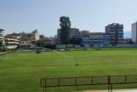 Πτολεμαΐδα: Τέσσερις ανήλικοι και ένας 34χρονος συνελήφθησαν για καπνογόνα και πυροτεχνήματα πριν από ποδοσφαιρικό αγώνα