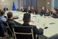 Περιφέρεια Δυτικής Μακεδονίας: Έναρξη εργασιών για τις υποδομές εγκατάστασης εξομοιωτή πυρκαγιάς σε αεροσκάφος στην Σχολή Πυροσβεστών Πτολεμαΐδας