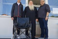 Δωρεά αναπηρικού αμαξιδίου στο Τιάλειο γηροκομείο Κοζάνης – Μήνυμα αγάπης από την Ένωση Στρατιωτικών Κοζάνης