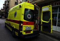 Πτώση ηλικιωμένου άνδρα στην οδό Γκέρτσου στην Κοζάνη – Άμεση κινητοποίηση των πολιτών και ΕΚΑΒ στο σημείο