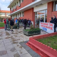 Κινητοποίηση διαμαρτυρίας πραγματοποιήθηκε από το ΣΕΕΕΝ στο Νότιο Πεδίο στην ΔΕΗ ΑΕ