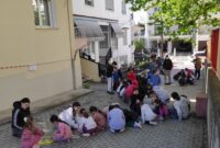 Μαθητές μετέτρεψαν δρόμους της Κοζάνης σε έργα τέχνης για την οδική ασφάλεια