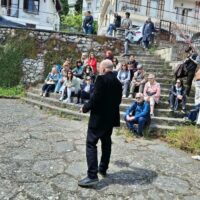 Δήμος Εορδάιας: Πραγματοποιήθηκε ο λογοτεχνικός περίπατος του Βιβλιοτεχνείου στην Καστοριά