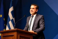 Επιλέγω τα επιχειρήματα, όχι τις προσβολές – Άρθρο του Χάρη Κάτανα
