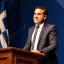 Επιλέγω τα επιχειρήματα, όχι τις προσβολές – Άρθρο του Χάρη Κάτανα