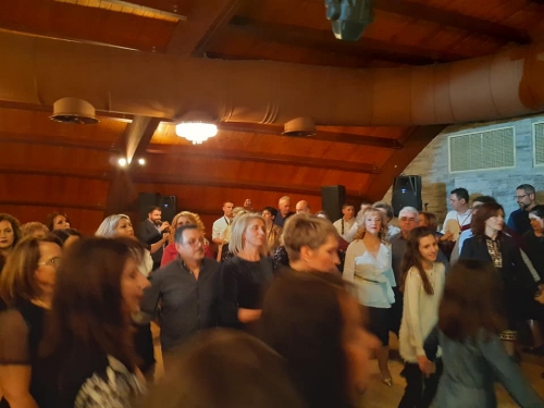 85126829 10221529265040800 8314479664789716992 n