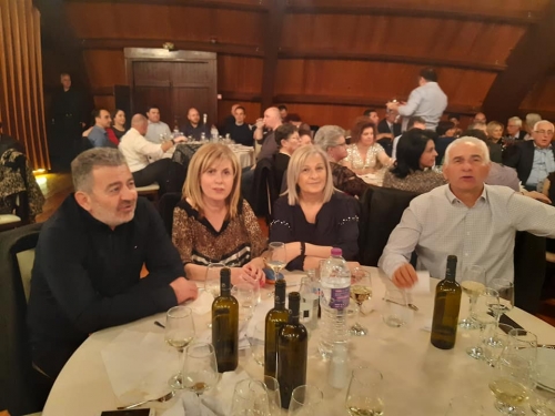 87578509 10221529255840570 543311580532572160 n